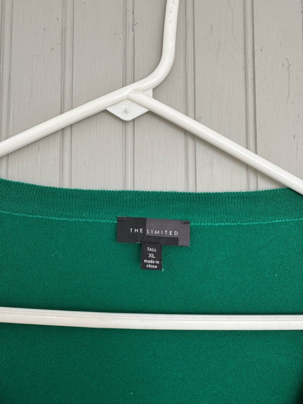 The Limited Kelly Green Button-Front Crewneck Cardigan - Picture 3 of 5